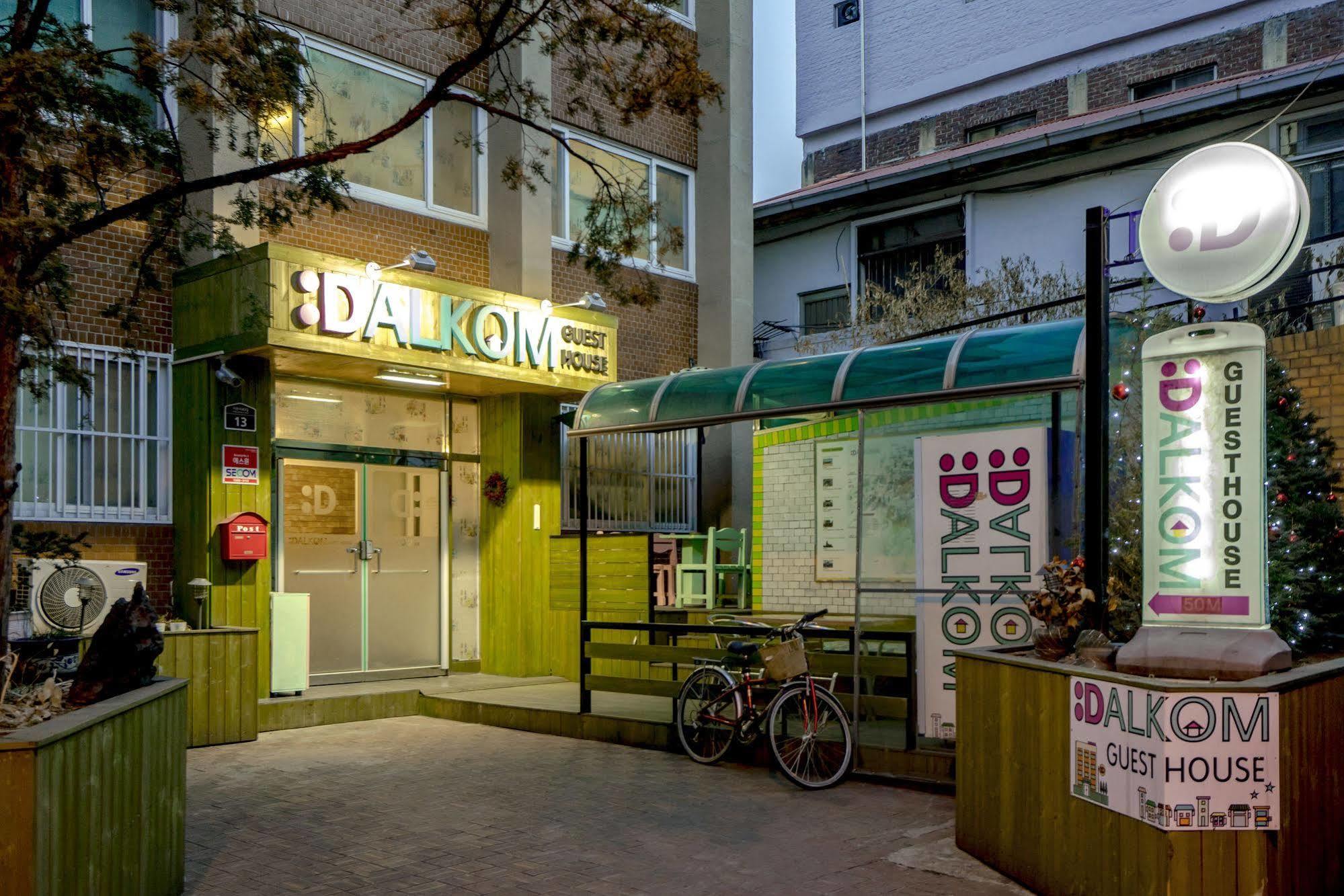 סיאול Dalkom Myeongdong Guesthouse מראה חיצוני תמונה