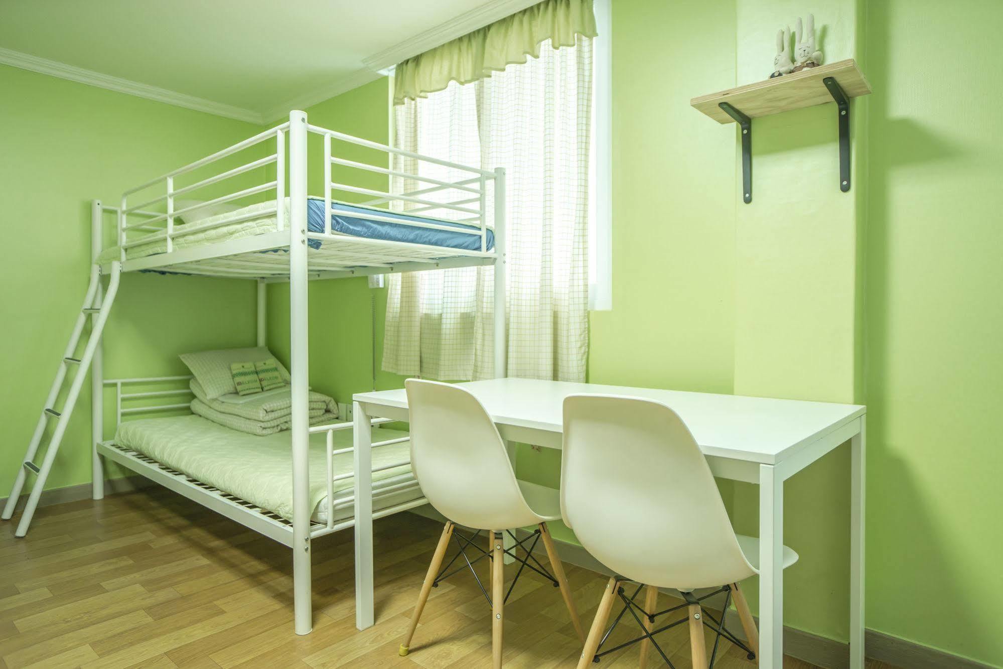 סיאול Dalkom Myeongdong Guesthouse מראה חיצוני תמונה