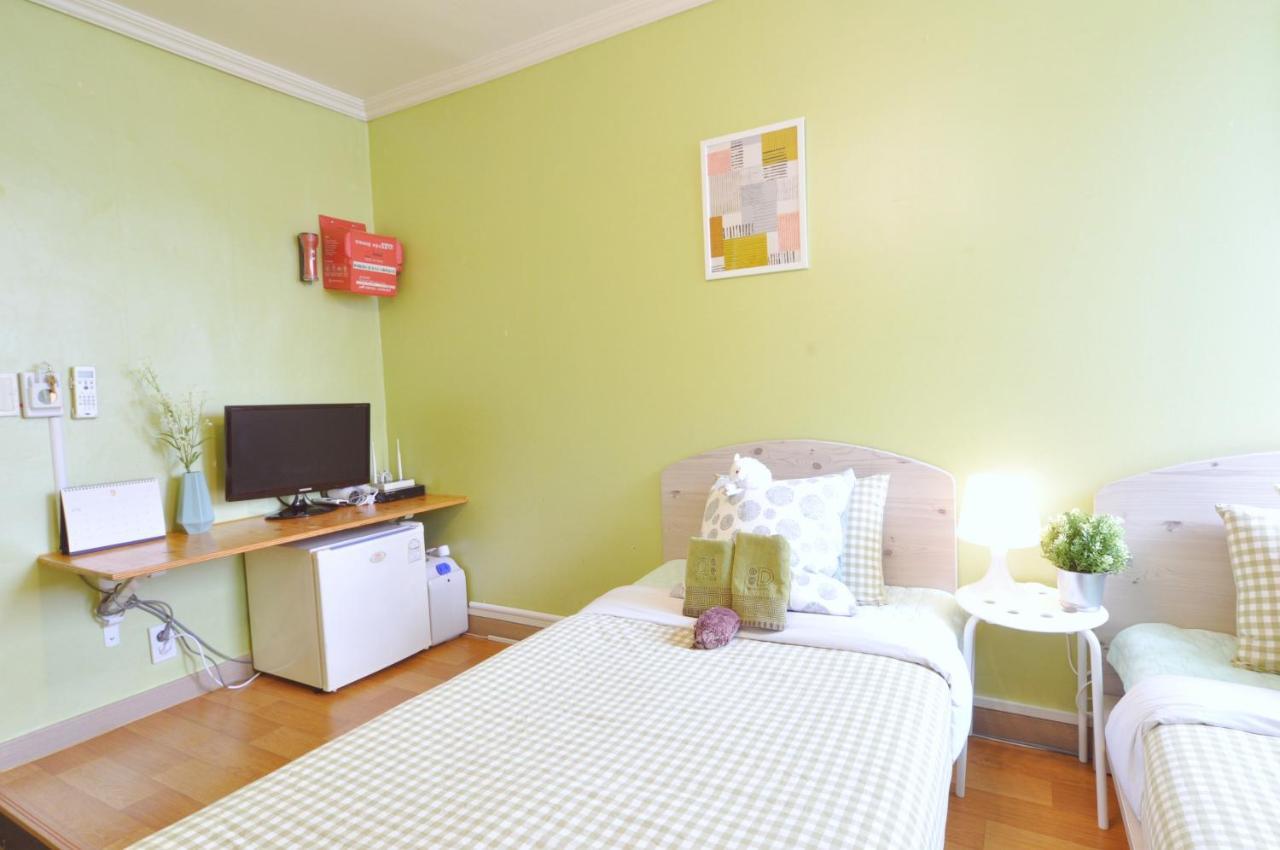 סיאול Dalkom Myeongdong Guesthouse מראה חיצוני תמונה