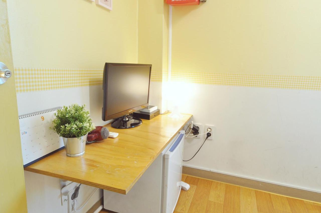 סיאול Dalkom Myeongdong Guesthouse מראה חיצוני תמונה